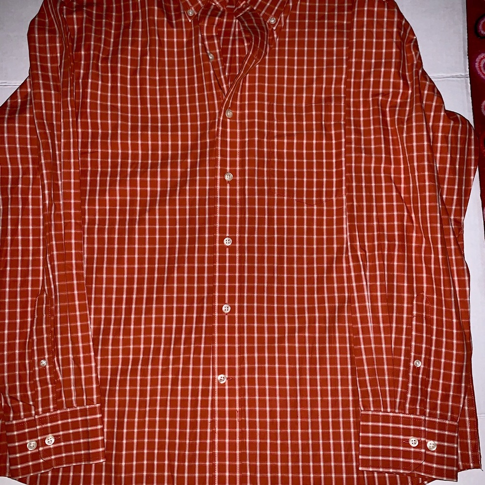 Men’s IZOD shirt
